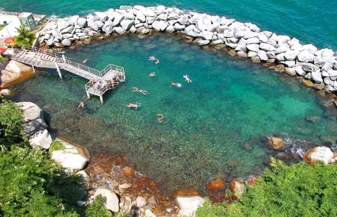 Ap Alecrim Porto Real Suites Com Tela De Protecao Praia Privativa マンガラチバ エクステリア 写真