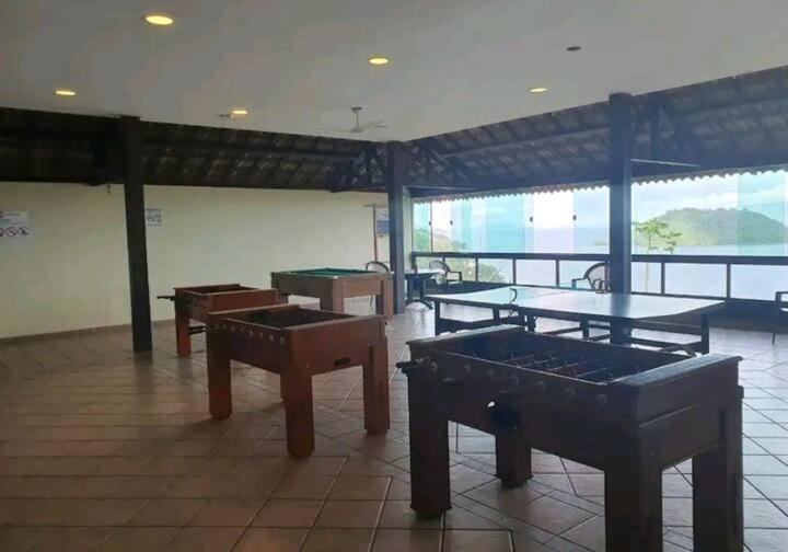Ap Alecrim Porto Real Suites Com Tela De Protecao Praia Privativa マンガラチバ エクステリア 写真